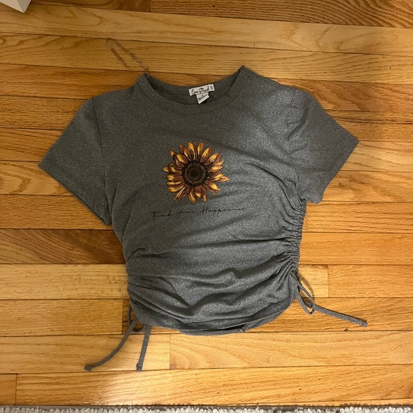 Grey Top - Picture 1 of 3